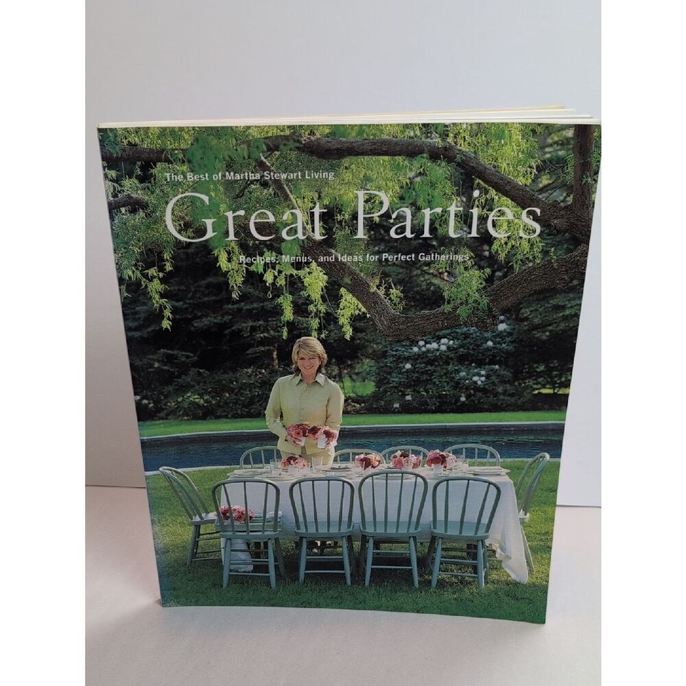 Martha Stewart Great Parties Soft Cover 1st Edition Book Recipes Menus Ideas